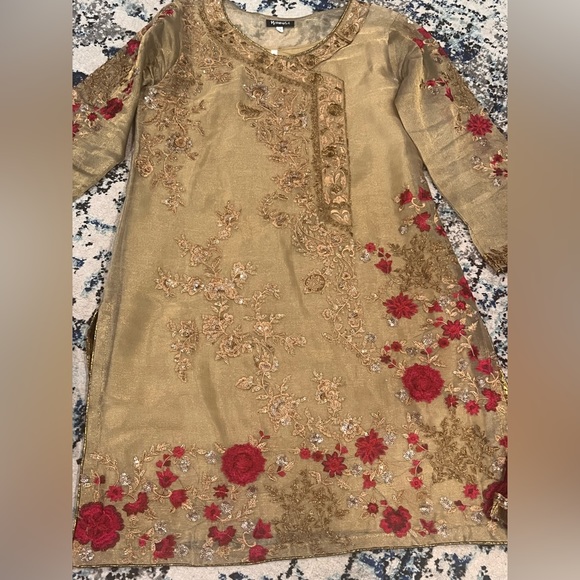 Nakoosh 3Pc Suit - Picture 3 of 4